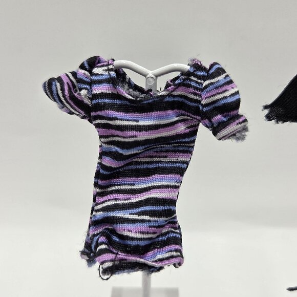 Monster High Doll Dress Set - Catrine DeMew Scaris & Ghoul Spirit Venus McFlytra - Picture 3 of 5